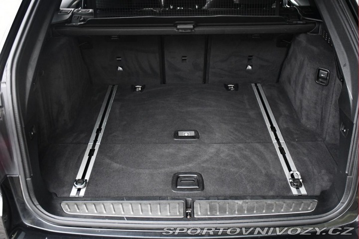 BMW 5 530d xD M-SPORT REZERVACE 2021