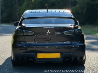Mitsubishi Lancer EVO X FQ330 SST 2009