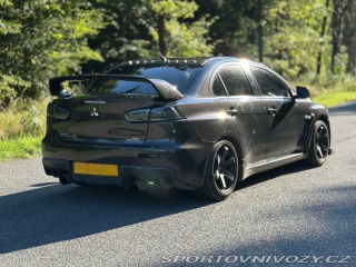 Mitsubishi Lancer EVO X FQ330 SST 2009