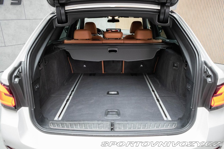 BMW 5 530d xD ///M*ZÁRUKA*DPH*Č 2023