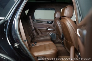 Porsche Cayenne TURBO*BURM*PCCB*PASM*360* 2018