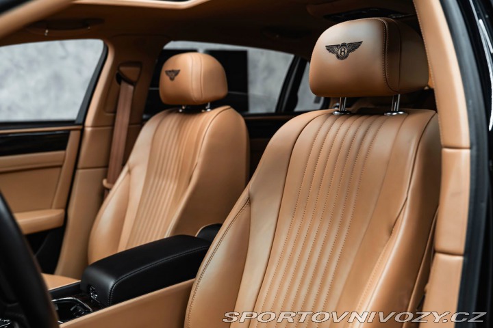 Bentley Flying Spur 4.0 V8 1800