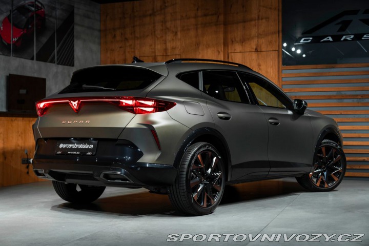 Cupra Formentor 1.5 eTSI 110 kW, Sennheis 2025