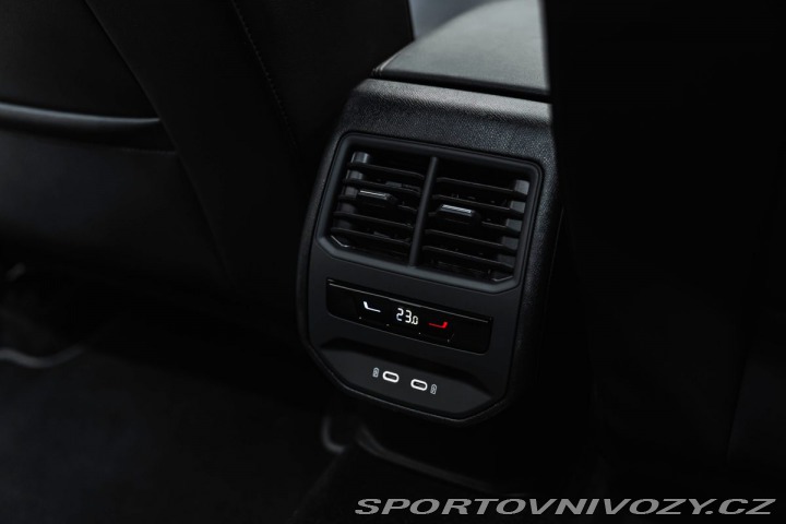 Cupra Formentor 1.5 eTSI 110 kW, Sennheis 2025