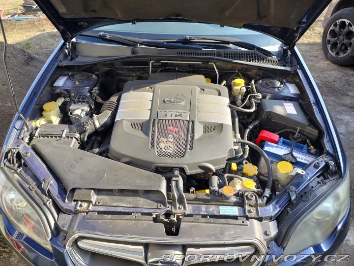 Subaru Legacy spec B, MT 2004