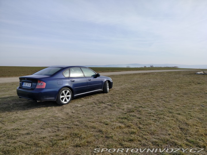 Subaru Legacy spec B, MT 2004