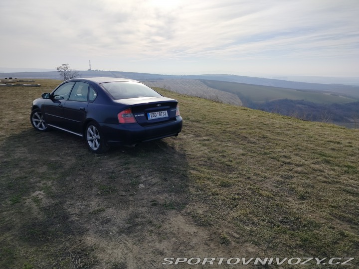 Subaru Legacy spec B, MT 2004