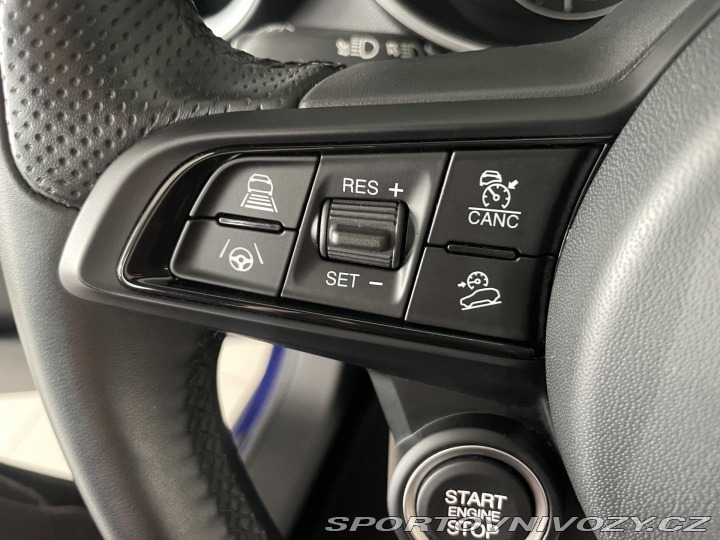 Alfa Romeo Stelvio 2,0TI 206kW Q4*KeyLess*Ka 2023