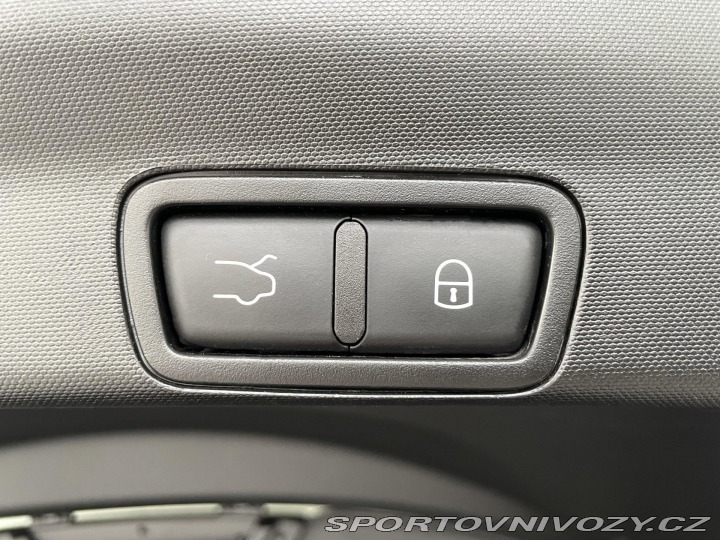 Alfa Romeo Stelvio 2,0TI 206kW Q4*KeyLess*Ka 2023