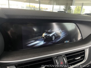 Alfa Romeo Stelvio 2,0TI 206kW Q4*KeyLess*Ka 2023