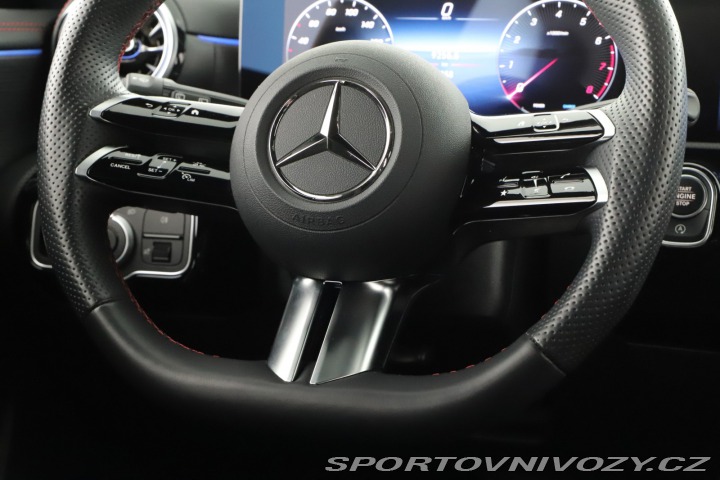 Mercedes-Benz CLA AMG 200 2025