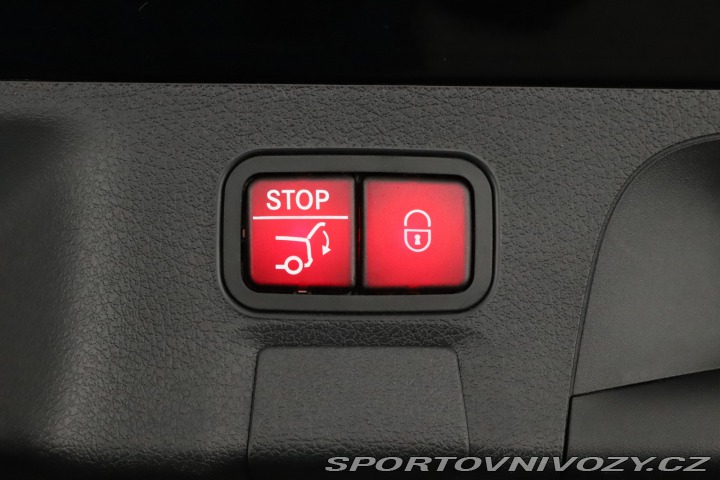 Mercedes-Benz CLA AMG 200 2025