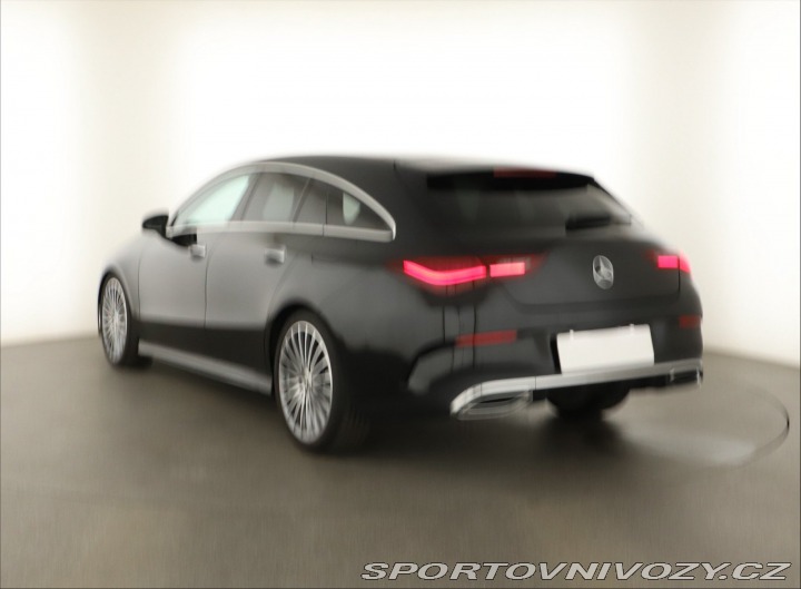 Mercedes-Benz CLA AMG 200 2025
