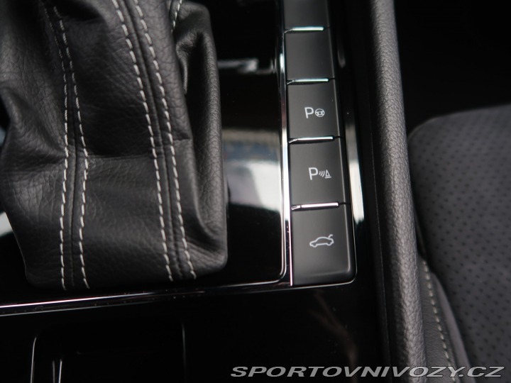 Škoda Superb Sportline 2.0 TSI 2017