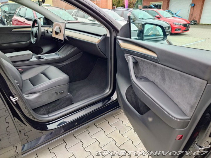 Tesla Model Y L.Range Dual M.378kW REZE 2022