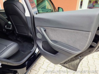 Tesla Model Y Long Range Dual Motor 378 2022