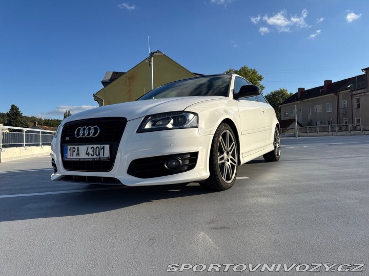 Audi S3 1800