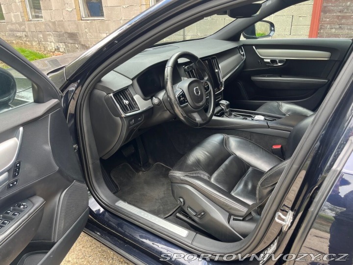 Volvo V90 2,0 D5 AWD 173kw, 4x4 2017