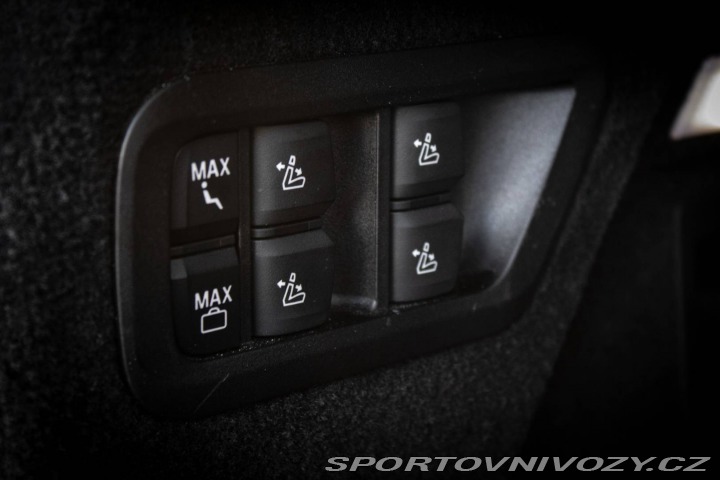 BMW X7 xDrive M60i mHEV A/T 2024