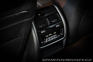 BMW X7 xDrive M60i mHEV A/T 2024