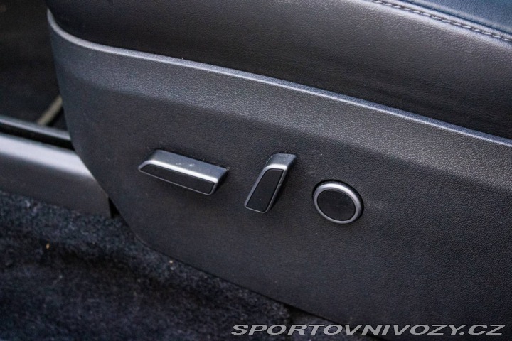Tesla Model Y Long Range 378kW / TOP S 2024