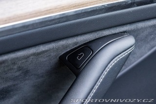 Tesla Model Y Long Range 378kW / TOP S 2024