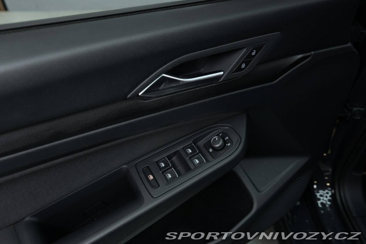 Volkswagen Golf 2021