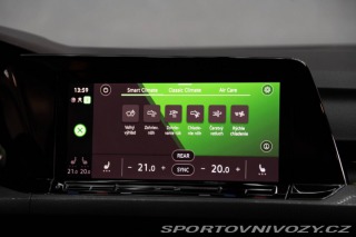 Volkswagen Golf  2021