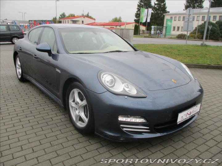 Porsche Panamera 3,6 i V6 220kw 4x4 odp. D 2010