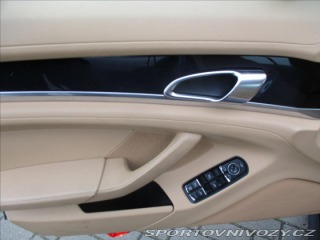 Porsche Panamera 3,6 i V6 220kw 4x4 odp. D 2010