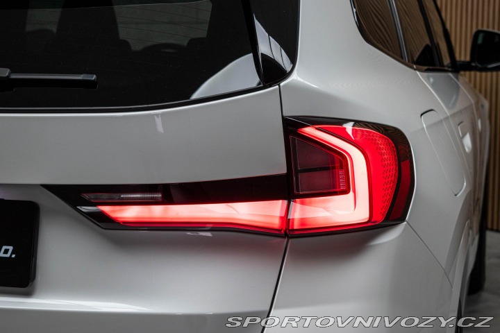 BMW X1 xD 23d ///M TAŽNÉ*ZÁRUKA* 2023