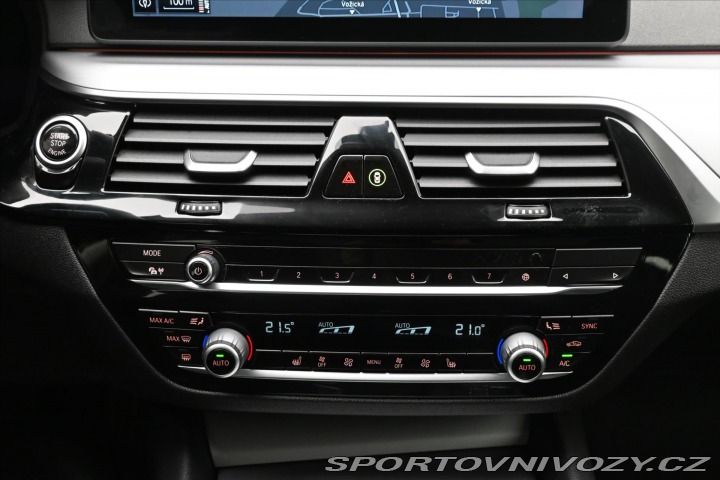 BMW 5 3,0 530d 210kW AT8 LED Zá 2020