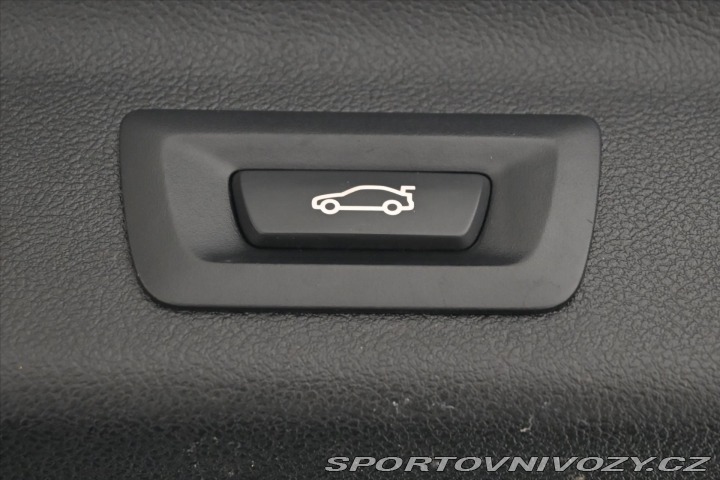 BMW 5 3,0 530d 210kW AT8 LED Zá 2020