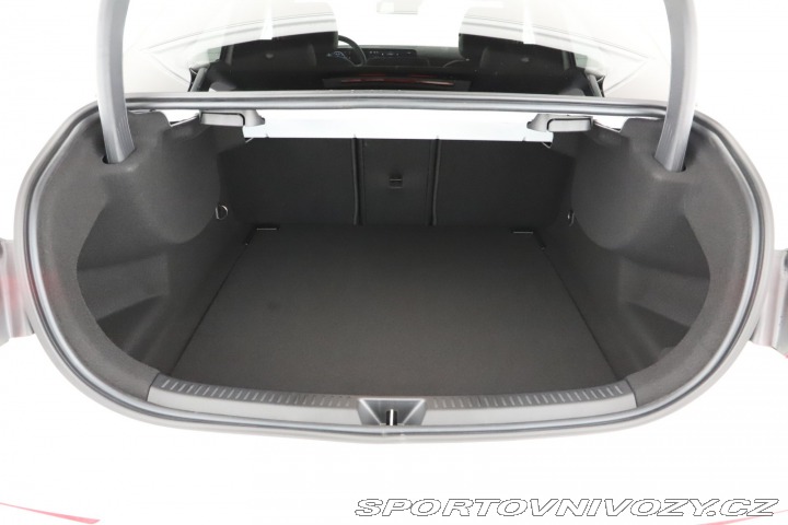 Mercedes-Benz A AMG Line A 200 2025