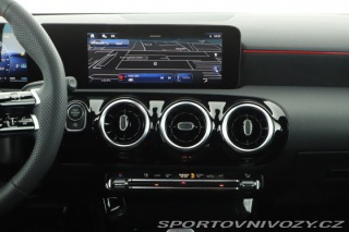 Mercedes-Benz A AMG Line A 200 2025