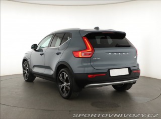 Volvo Ostatní modely XC40  T5 Recharge 2021
