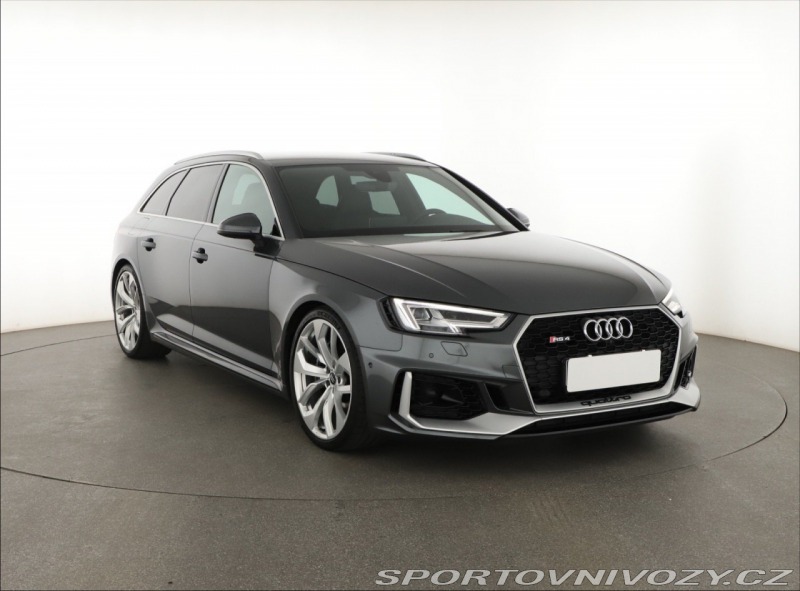 Audi RS4 V6 Biturbo