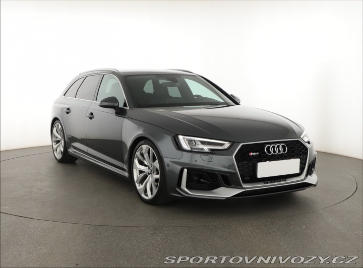 Audi RS4 V6 Biturbo 2019