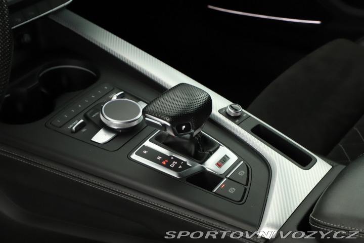 Audi RS4 V6 Biturbo 2019