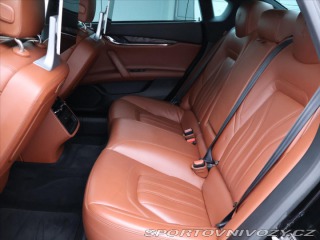 Maserati Quattroporte 3,0 D 202 kW Kamera DPH 2015