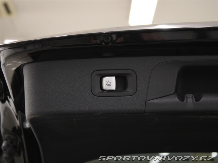 Mercedes-Benz Ostatní modely GLC 3,0 350D 4M.AMG TZ Akční 2017