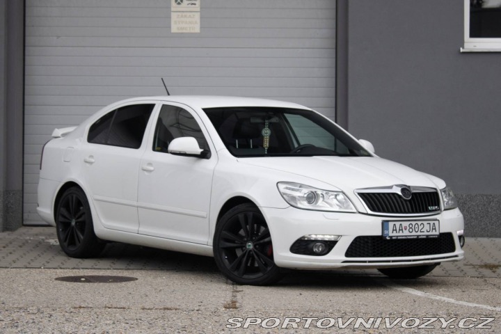 Škoda Octavia RS 2012
