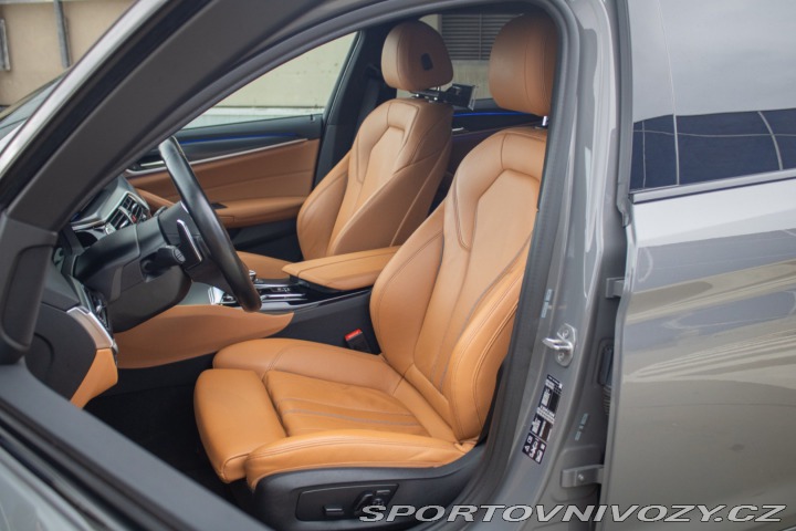 BMW 5 Touring 530d mHEV xDrive 2022