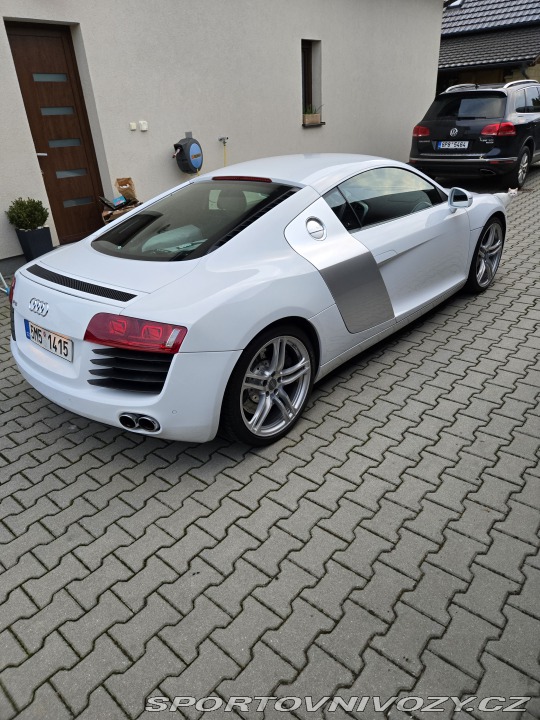 Audi R8 4.2 FSI V8 exclusive 2010