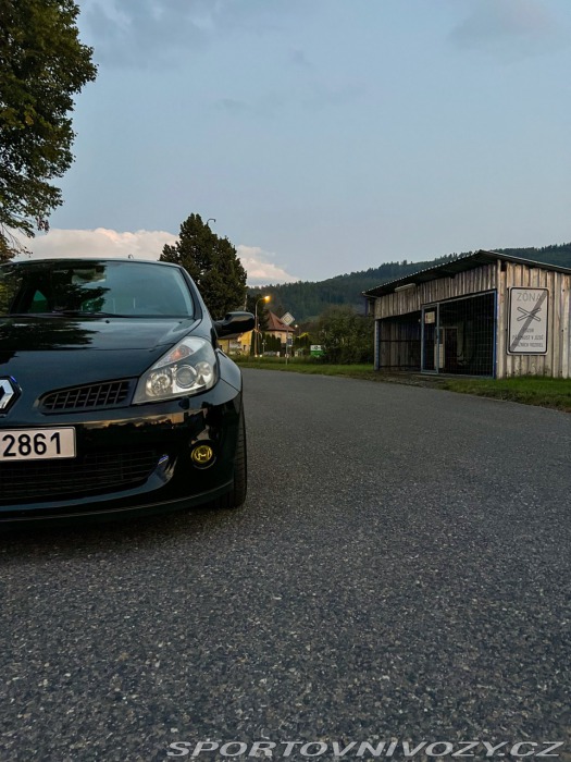 Renault Clio Sport 