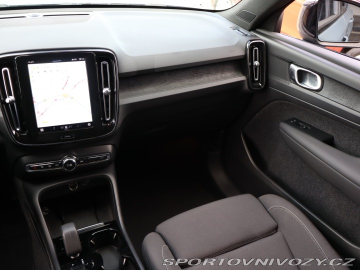 Volvo Ostatní modely XC40 Recharge Twin Motor 2023