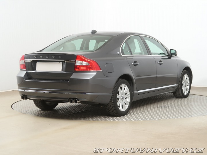 Volvo S80 Summum 2.4 D5 2009