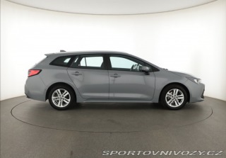 Toyota Corolla 2.0 Hybrid 2022