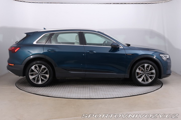 Audi Ostatní modely e-tron e-tron 55 quattro 2019