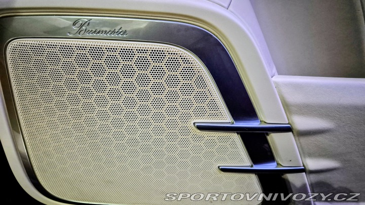 Porsche Cayenne Turbo 2011